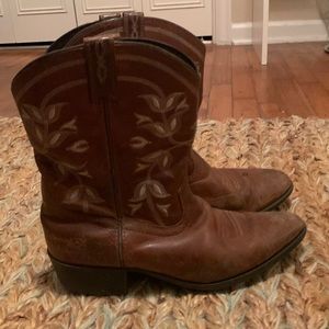 Ariat Cowgirl Boots